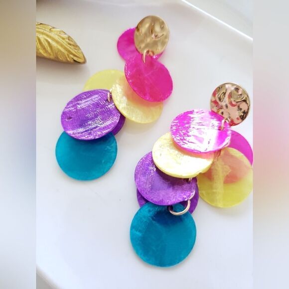 New! Zara Natural Shell Earrings - Picture 1 of 10